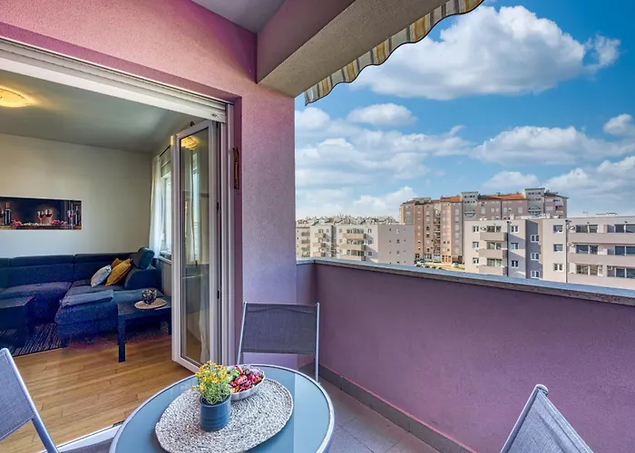 Апартаменты Dea - Three Bedroom